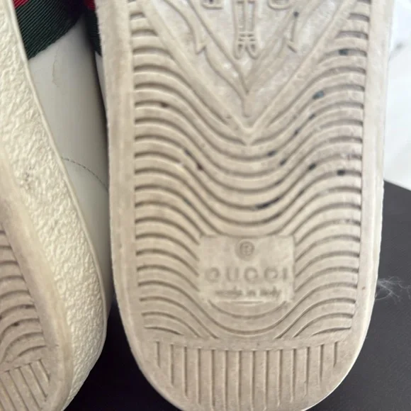 Gucci Women’s Detail Sneakers - Picture 6 of 11